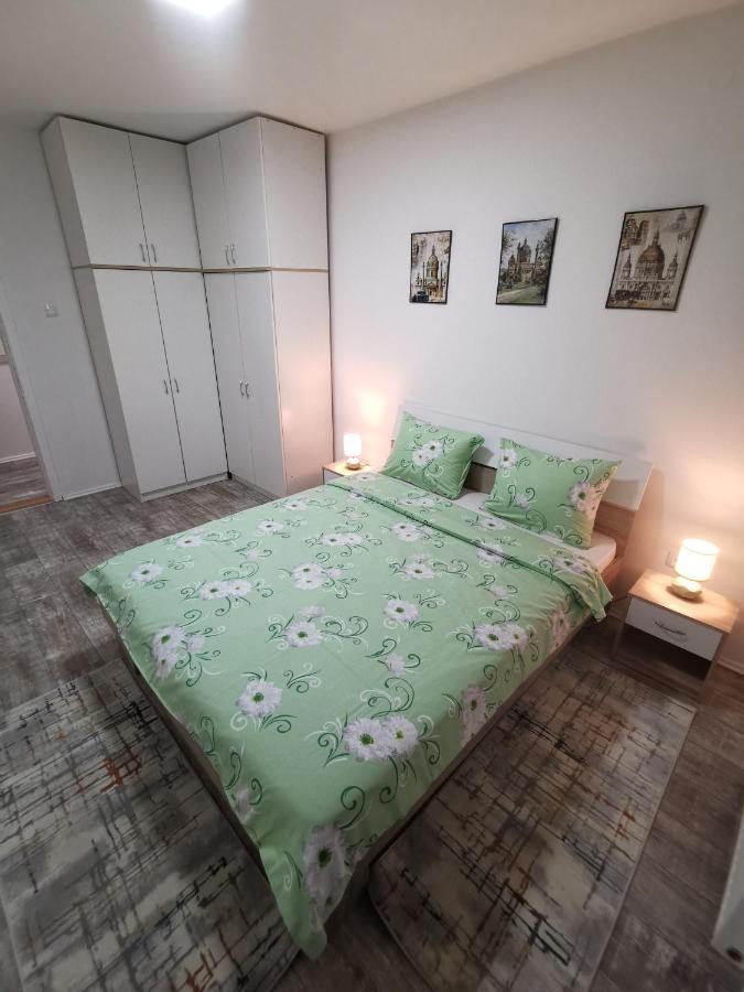 Appartement White House Ns à Novi Sad Extérieur photo